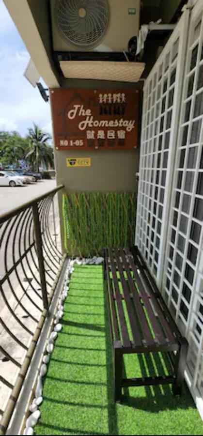 The Homestay 105 - Nearby Sky Mirror Jetty - Netflix & Xbox Kuala Selangor Exterior photo